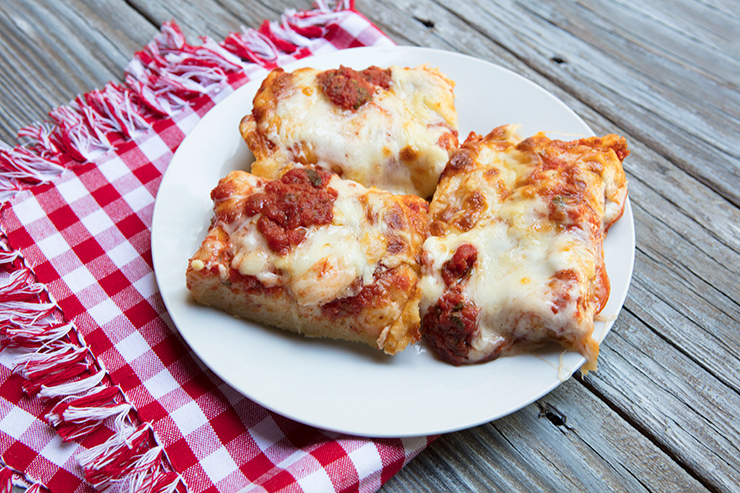 Deep Dish Detroit Style Pizza (Buddy’s Copycat Recipe)