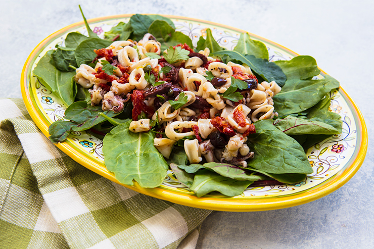 Calamari With Sun-Dried Tomatoes & Olives