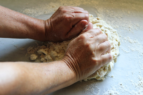 knead