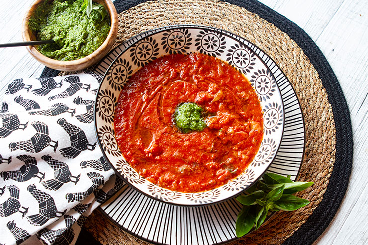 Roasted Tomato, Onion, & Fennel Soup